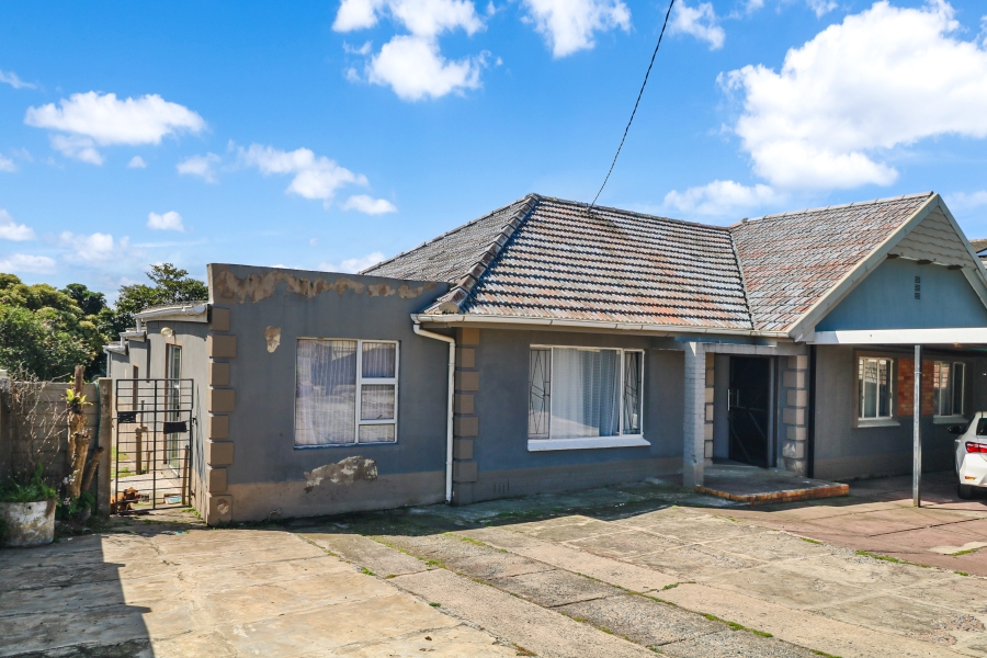 3 Bedroom Property for Sale in Greenfields Eastern Cape